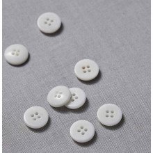 Knopf Steinnuss 15 mm bright white