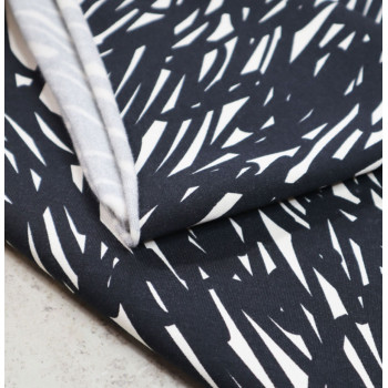 Sava Tencel/Baumwoll-Kuschelsweat Sketchy black/shell