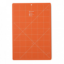 Schneideunterlage 30 x 45 cm orange