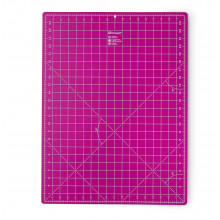 Schneideunterlage 45 x 60 cm pink