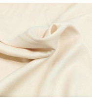 Reststück 16 cm Feiner Viskose-Twill Uni creamy white