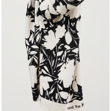 Leia Viskose-Crepe Floral Shade creamy white
