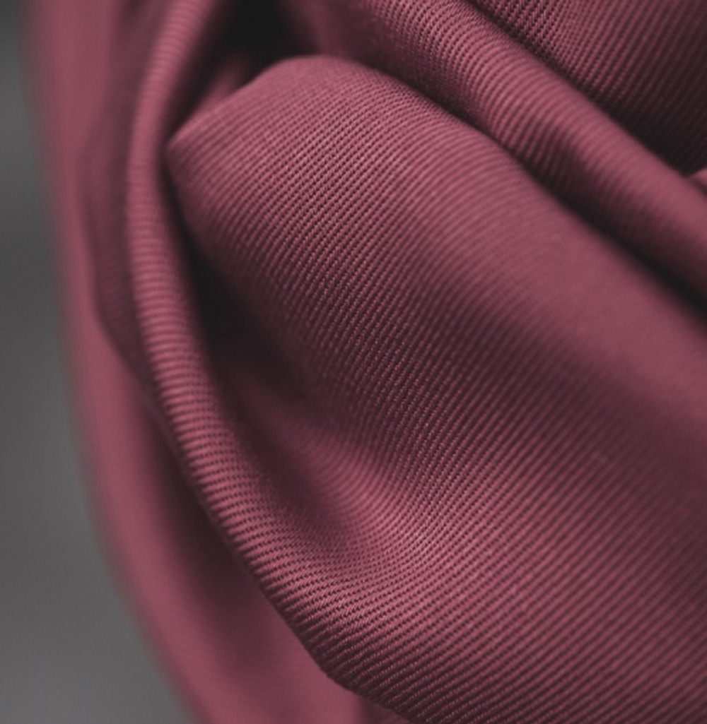 Smooth Drape Tencel-Twill punch